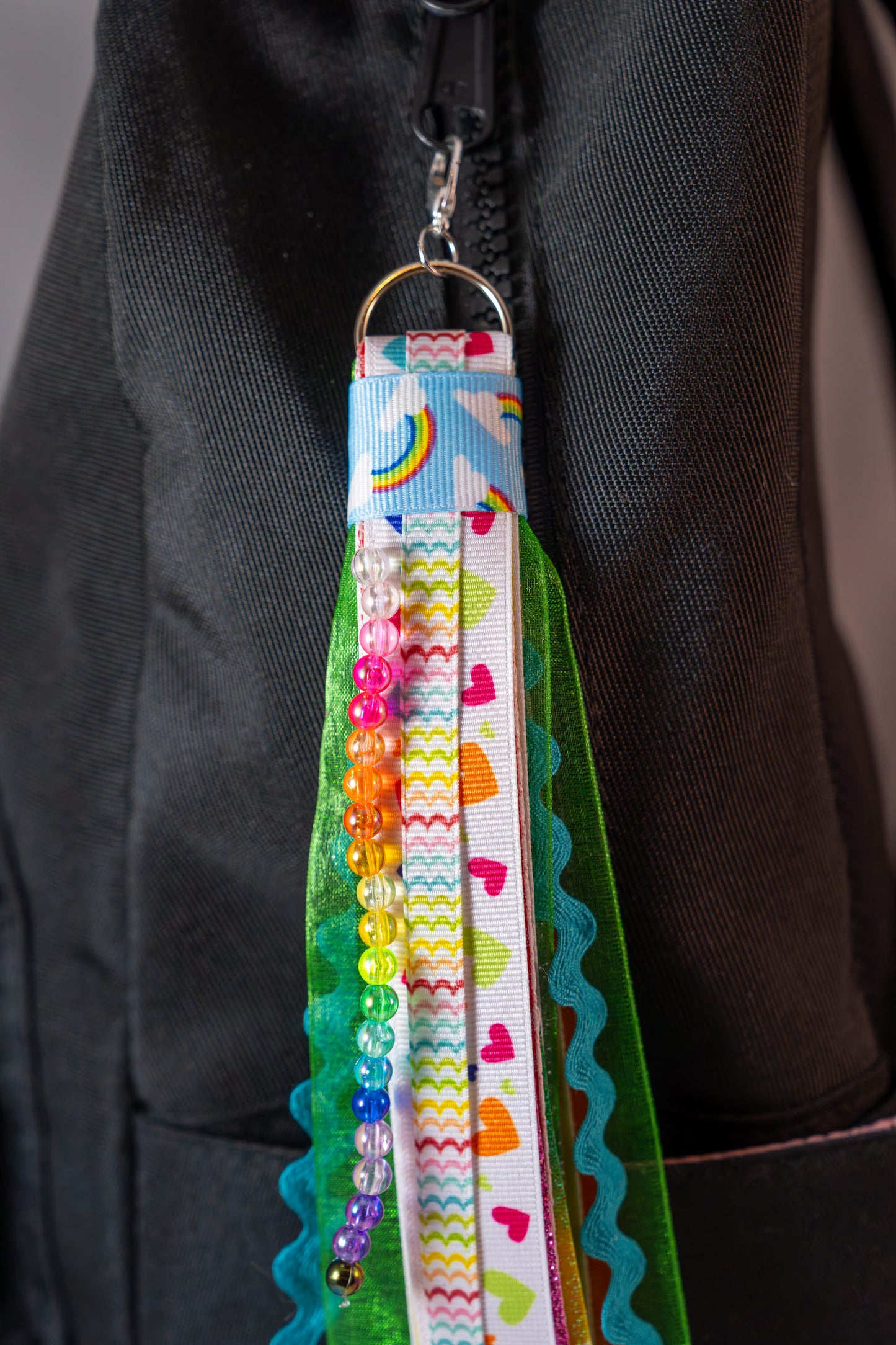 Simply Ribboned: The Rainbow Keychain