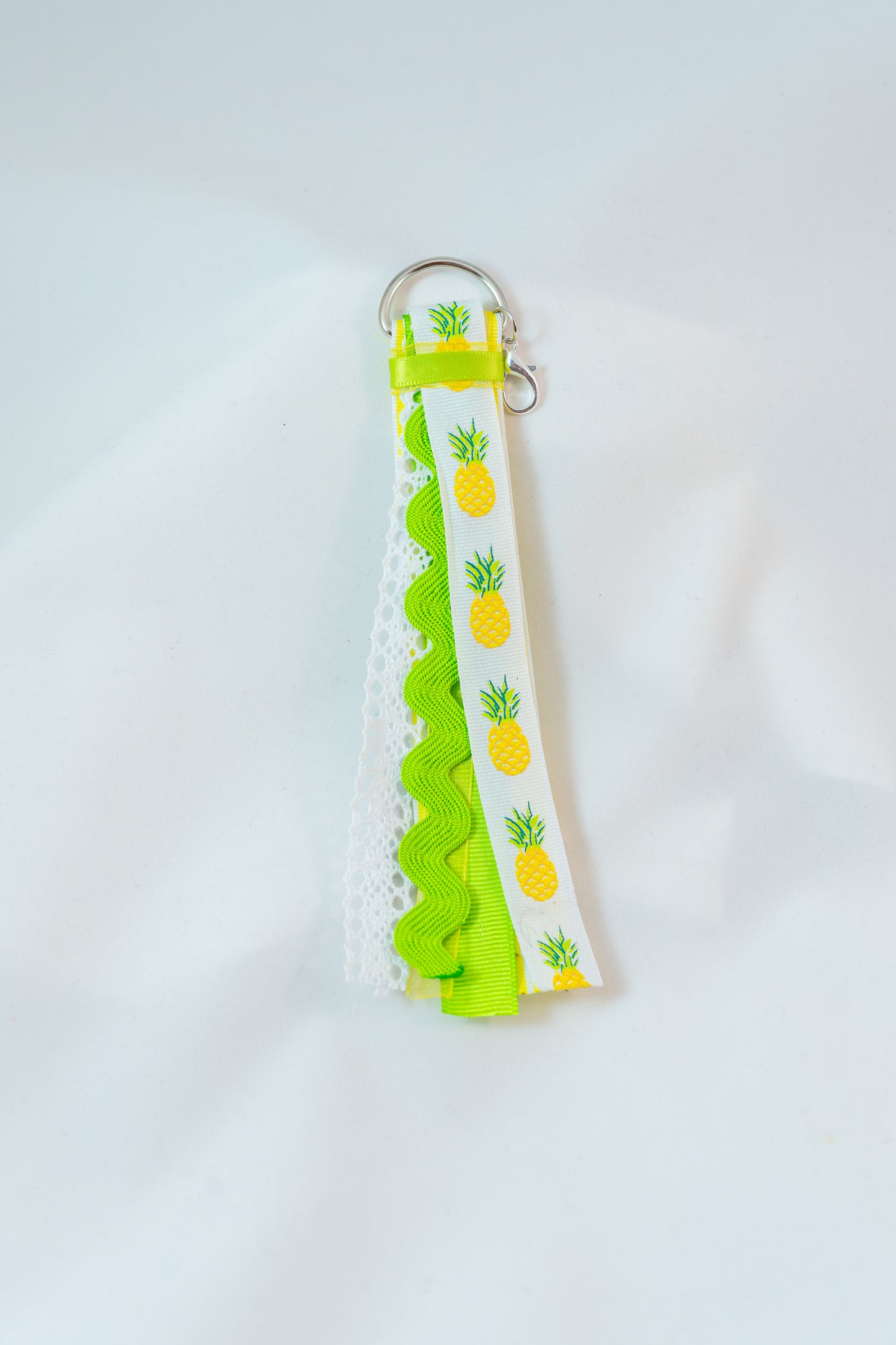 Simply Ribboned: The Pineapple