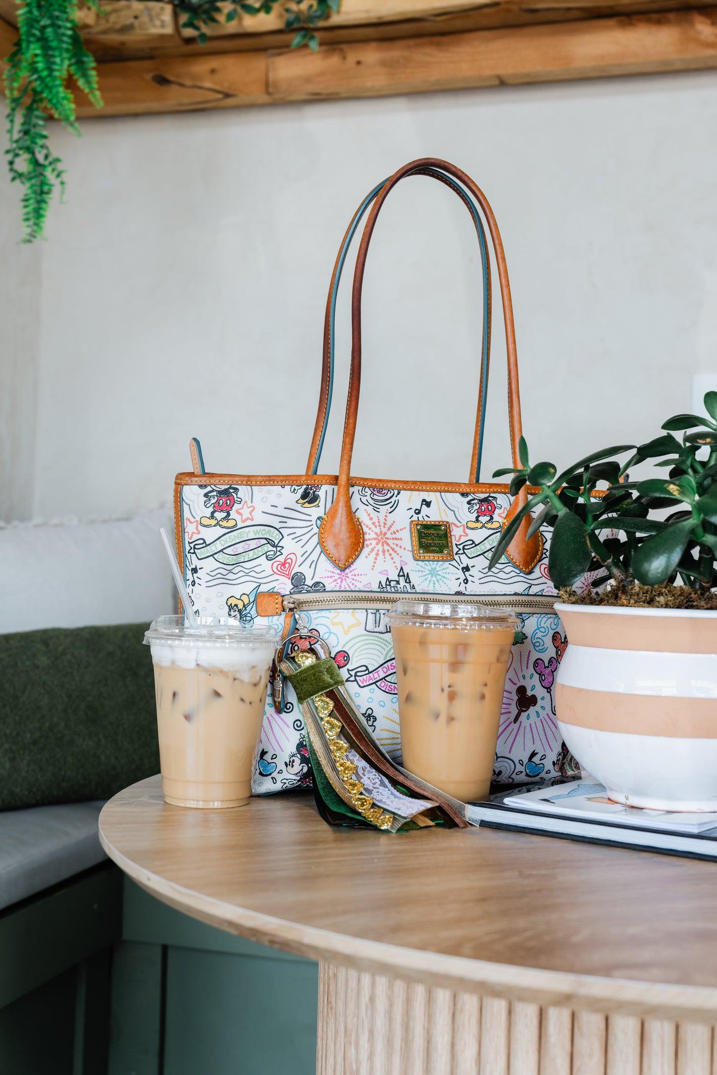 Cafe Eleven Keychain